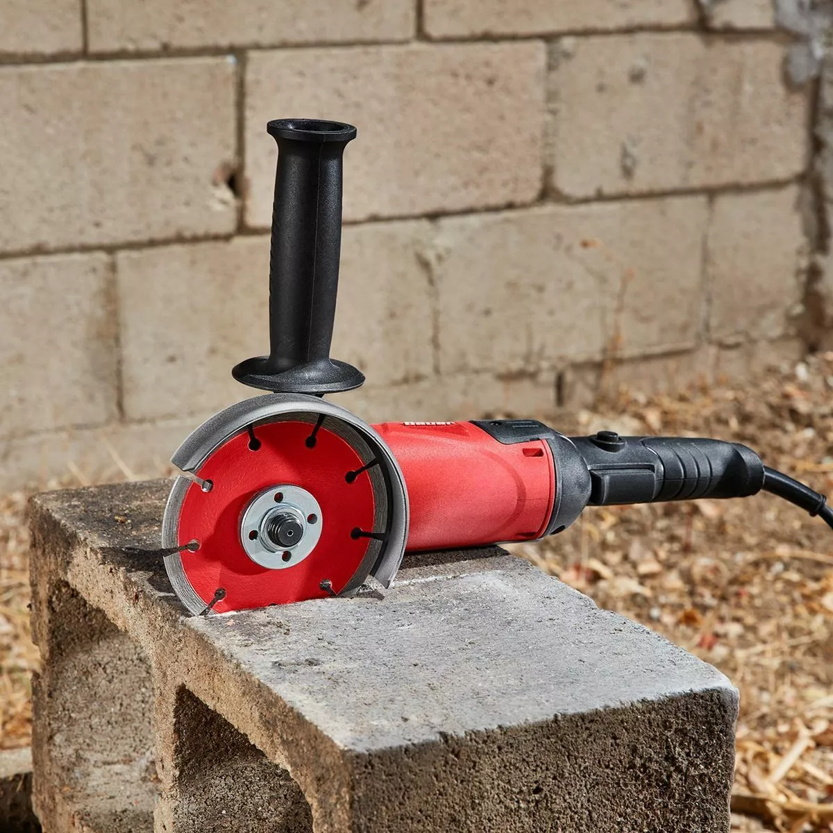 BAUER 4-1/2 in. Segmented Rim Wet or Dry Cut Diamond Saw Blade 7 BAUER 4-1/2 in. Segmented Rim Wet or Dry Cut Diamond Saw Blade - Image 7